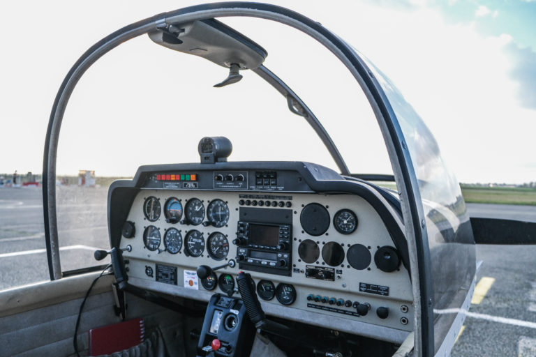 cockpit HR200